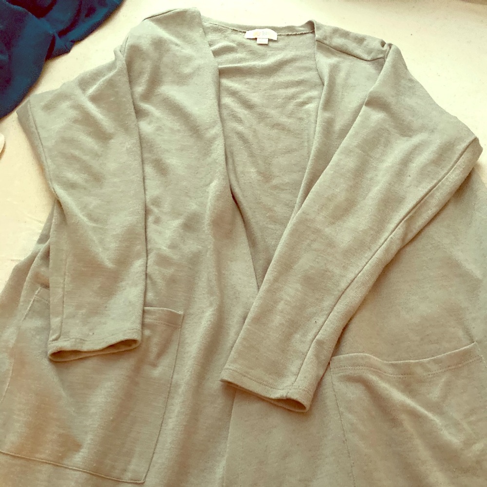 XL Lularoe Sarah (heavier material)